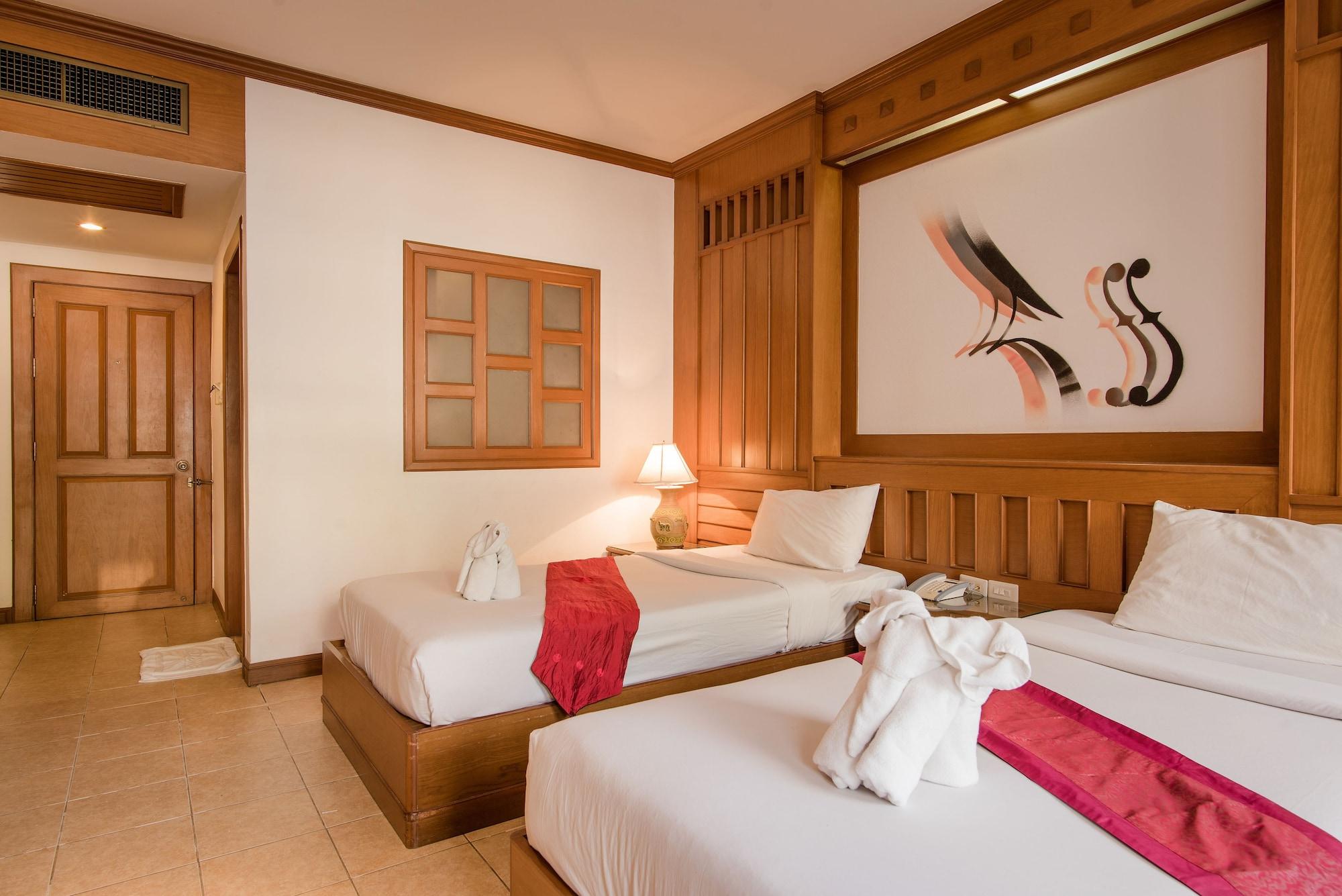 Cello Hotel Patong Zewnętrze zdjęcie