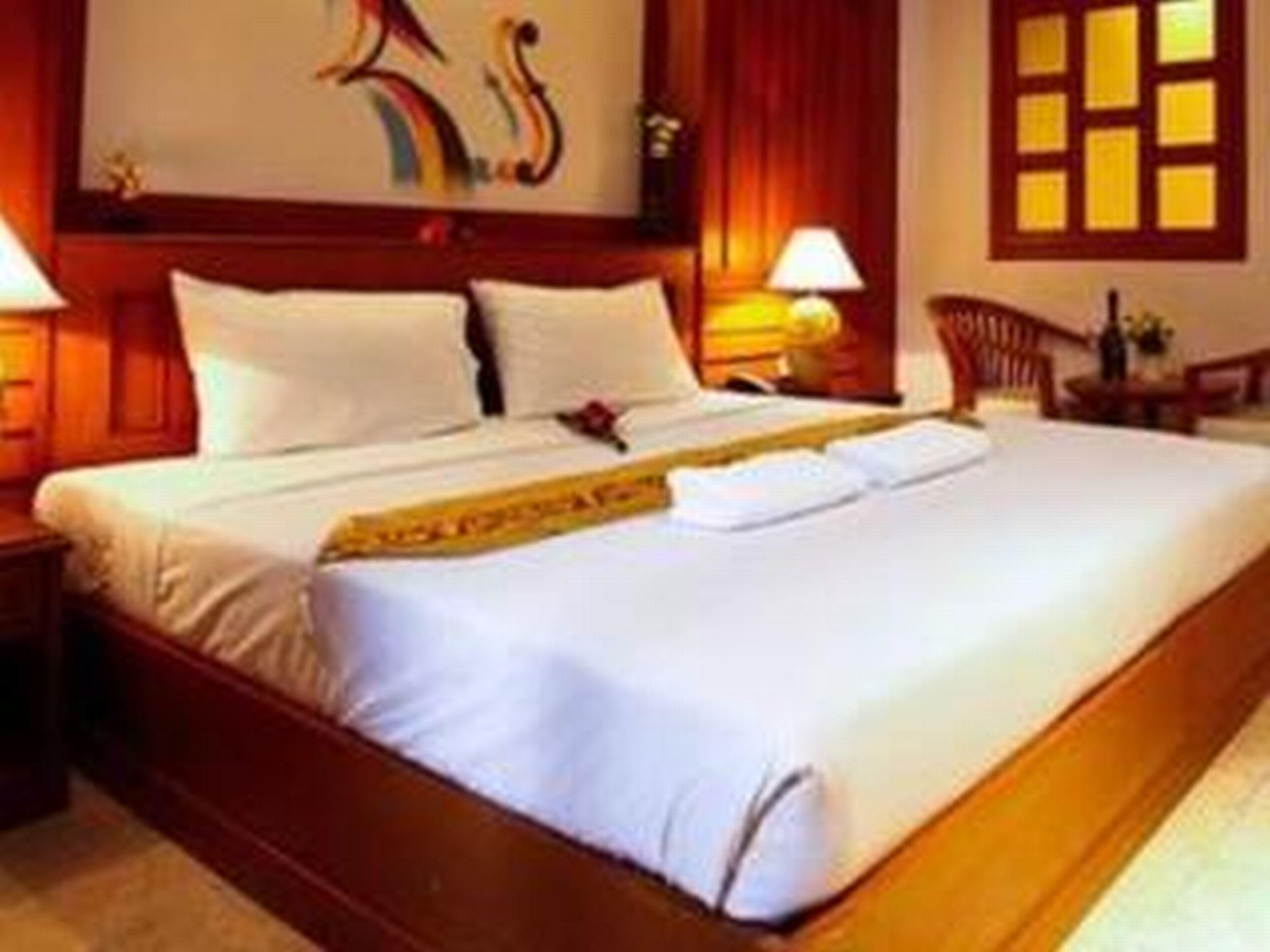 Cello Hotel Patong Zewnętrze zdjęcie