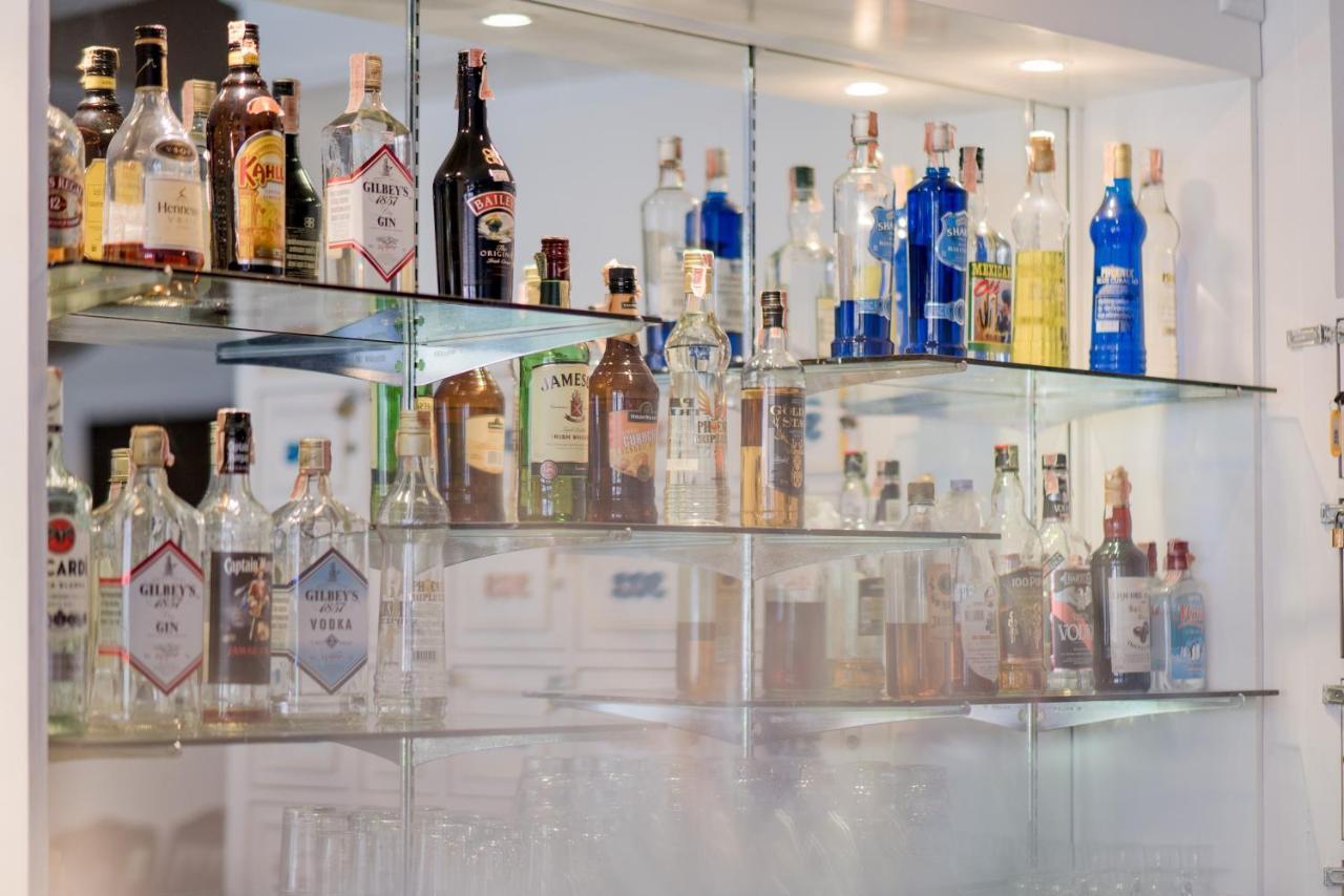 Cello Hotel Patong Zewnętrze zdjęcie