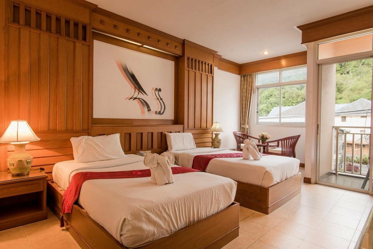 Cello Hotel Patong Zewnętrze zdjęcie
